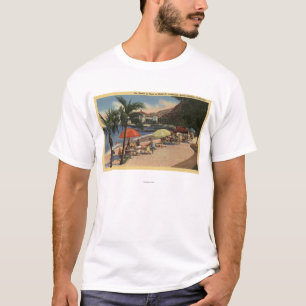ホテルSt.キャサリンの前のビーチの眺め Tシャツ