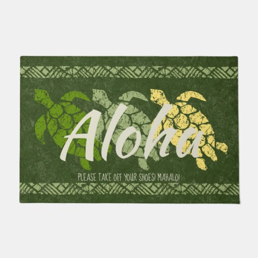 ホヌシートリプルカメハワイアンタパオリーブ ドアマット (正面)