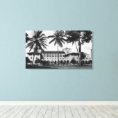 ホノルル、ハワイ連邦ビルのビューとポスト2 キャンバスプリント (インサイチュ (ウッドフロア))