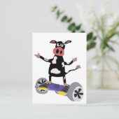 ホバーおもしろいボードの白黒の牛 ポストカード (スタンド正面)