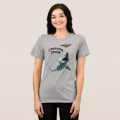 ホホジロザメの水中でのアザラシの潜伏監視 URM トライブレンドTシャツ (正面全面)
