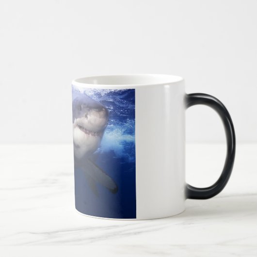 ホホジロザメ色の変更のコーヒー・マグ モーフィングマグカップ (右)
