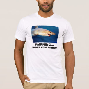 ホホジロザメ Tシャツ