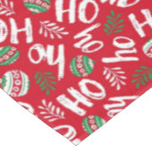 ホホホホレッド&グリーンクリスマスボールレッド テーブルクロス (アングル)