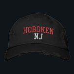 ホボケンNJ赤と白オンブラックヴィンテージスタイル 刺繍入りキャップ<br><div class="desc">HOBOKEN NJ赤と白ブラックヴィンテージ動揺してスタイル木綿帽子の刺繍。刺繍は、「編集デザイン」ツールボタンを選択して他の色の選択にカスタマイズ可能。メインアイテムページで色の選択を選択することもできます。</div>