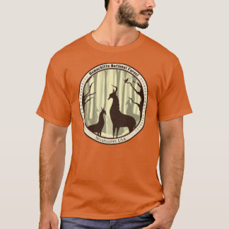 ホモチット国有林の神秘的な鹿 Tシャツ