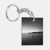 ホライゾンブラック&ホワイトへのセーリング キーホルダー (正面左)