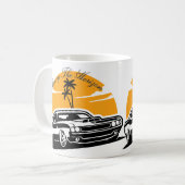 ホライゾンヴィンテージの車の夕日を追う コーヒーマグカップ (正面左)