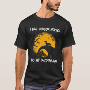 ホラー映画とダックスフントが好き Tシャツ