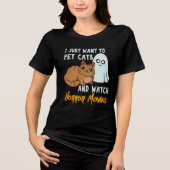 ホラー映画とペット猫ハロウィンギャグを見る トライブレンドＴシャツ (正面)