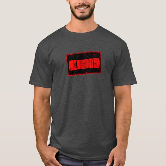 ホラー映画 - ビデオカセット 赤/黒 Tシャツ (正面)