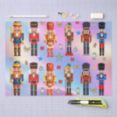 ホリデーおもちゃ兵士のナツクラッカーパターンのホログラフィック 薄葉紙 (クラフト)