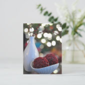 ホリデーの白と赤の装飾、花瓶、ポストカード シーズンポストカード (スタンド正面)