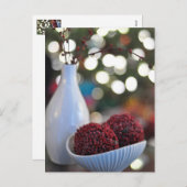 ホリデーの白と赤の装飾、花瓶、ポストカード シーズンポストカード (正面/裏面)