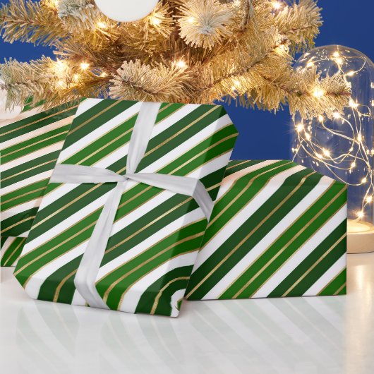 ホリデーグリーン、ホワイト&ゴールドフォイルクリスマスストライプズ ラッピングペーパー (クリスマス)