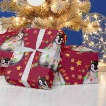 ホリデーペンギン – きらびやかな赤と緑のライトワラ