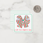 ホリデーレッドとグリーンのストライプのリボン　名前入り ノートカード (正面/裏面インサイチュ)