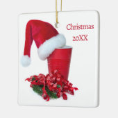 ホリデーレッドパーティーカップ セラミックオーナメント (左)