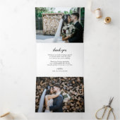 ホリデー結婚ズサンキュートリフォールドカード 三つ折りカード (内部)