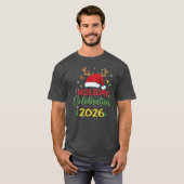 ホリデー 2026 クリスマスのトナカイ サンタ マジック Tシャツ (正面フル)