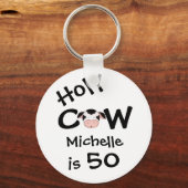 ホリパーソナライズされたーおもしろい牛50誕生日キーチェーン キーホルダー (正面)