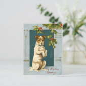 ホリーの枝の下の犬 – ビンテージのクリスマスカード シーズンポストカード (スタンド正面)