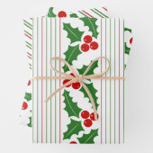 ホリーベリーと赤、緑のクリスマスストライプ。 ラッピングペーパーシート (インサイチュ)