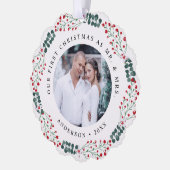 ホリーベリーリース結婚初めてのクリスマスの写真 オーナメントカード (左)