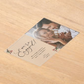 ホリーベリー我々は婚約した1フォトホリデー アクリル招待状 (レイダウン)