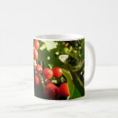 ホリ葉ーと赤い果実，クリスマス コーヒーマグカップ (正面右)