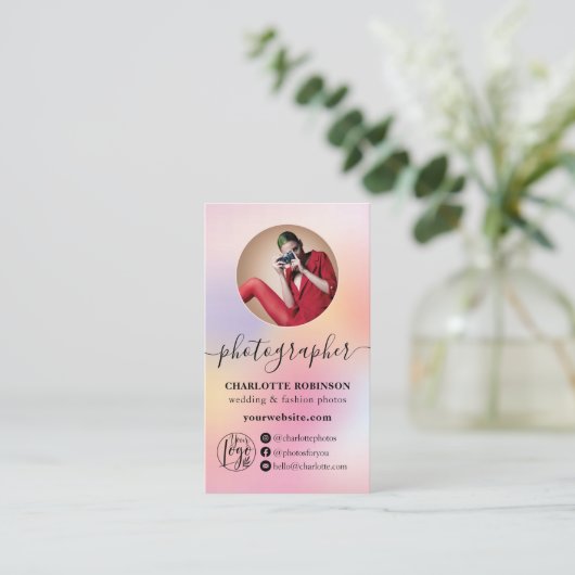 ホログラフィグラデーションック写真qrコードロゴフォトグラファー 名刺 (スタンド正面)