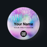 ホログラフィックグリッタードリップ従業員ロゴ名タグ 缶バッジ<br><div class="desc">簡単にパーソナライズカスタムこの可愛いグリッターホログラフィックドライプスパステルUnicorn従業員名タグボタンの名前、職業、ビジネスロゴ。ベビー虹色のパステル色のカラフルかわいいビジネスデザインフロントとバックのサイズで完全にカスタマイズ可能、サンセリフの基本とフォントモダン、プロフェッショナルと外観澄ん。ホログラフィック名タグボタンは、小、中、大、大のサイズで使用可能。ロゴのプレースホルダに写真やクリップアートを簡単にアップロードしたり、削除したり、かわいい子供の名前タグピンを新学期、誕生日パーティー、または特別なイベントのために作成したりすることができる。最小注文なし。</div>