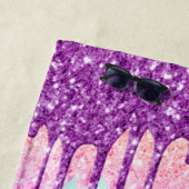 ホログラフィックパープルピンクはモノグラムを滴下する ビーチタオル (インサイチュ)