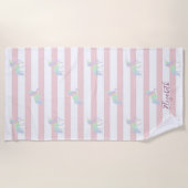 ホログラフィックユニコーンストライプパーソナライズされた ビーチタオル (正面)