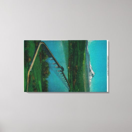 ホワイターサーモンのフードと州間橋 キャンバスプリント (正面)