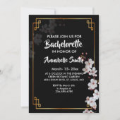 ホワイトさくらんぼの花とゴールデンフレームの学士 招待状 (正面)