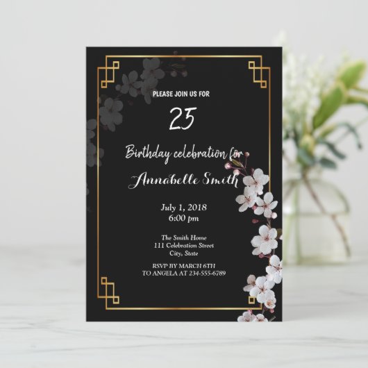 ホワイトさくらんぼの花とゴールデンフレーム誕生日 招待状 (スタンド正面)