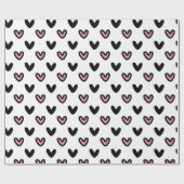 ホワイトとピンクとブラックのハート ラッピングペーパー (フラット)