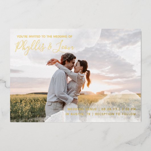 ホワイトと金ゴールドウォーターカラー非公式フォト結婚ズ 箔招待状 (正面)