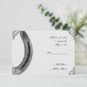 ホワイトのレスポンスカー結婚ドに付いた銀の蹄鉄 出欠カード (スタンド正面)