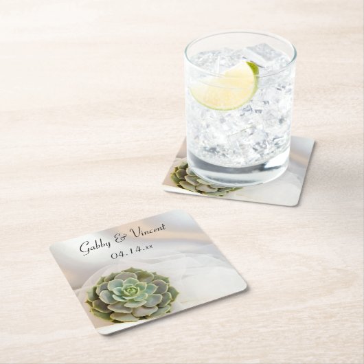 ホワイトの上に緑色の結婚多肉株 スクエアペーパーコースター (インサイチュ)