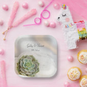 ホワイトの上に緑色の結婚多肉株 ペーパープレート (パーティー)