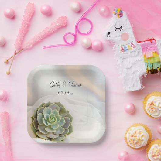 ホワイトの上に緑色の結婚多肉株 ペーパープレート (パーティー)