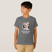 ホワイトの穴から顔を出すトラの子供がかわいいF Tシャツ (正面フル)
