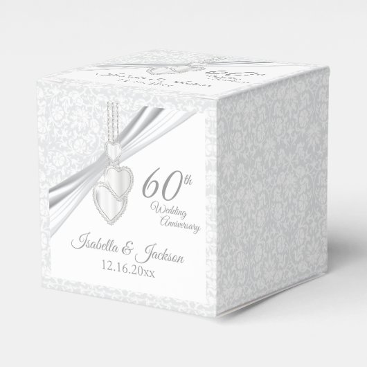 ホワイトの60回目ダイヤモンド結婚記念日 フェイバーボックス (正面サイド)