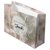 ホワイトアップルブロッサムフォト誕生日 ラージペーパーバッグ (正面アングル)