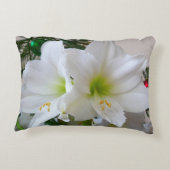 ホワイトアマリリスとクリスマスツリー アクセントクッション (裏面)