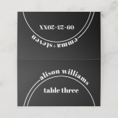 ホワイトアーチとタイポグラフィブラック結婚ミニマリスト プレイスカード (外部開封)