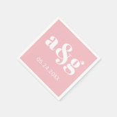 ホワイトイニシャルタイポグラフィオン結婚ピンク スタンダードカクテルナプキン (角)
