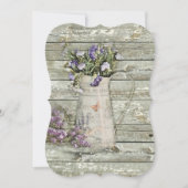 ホワイトウォッシュされた納屋の木造の農家サマーラベンダー 招待状 (正面)